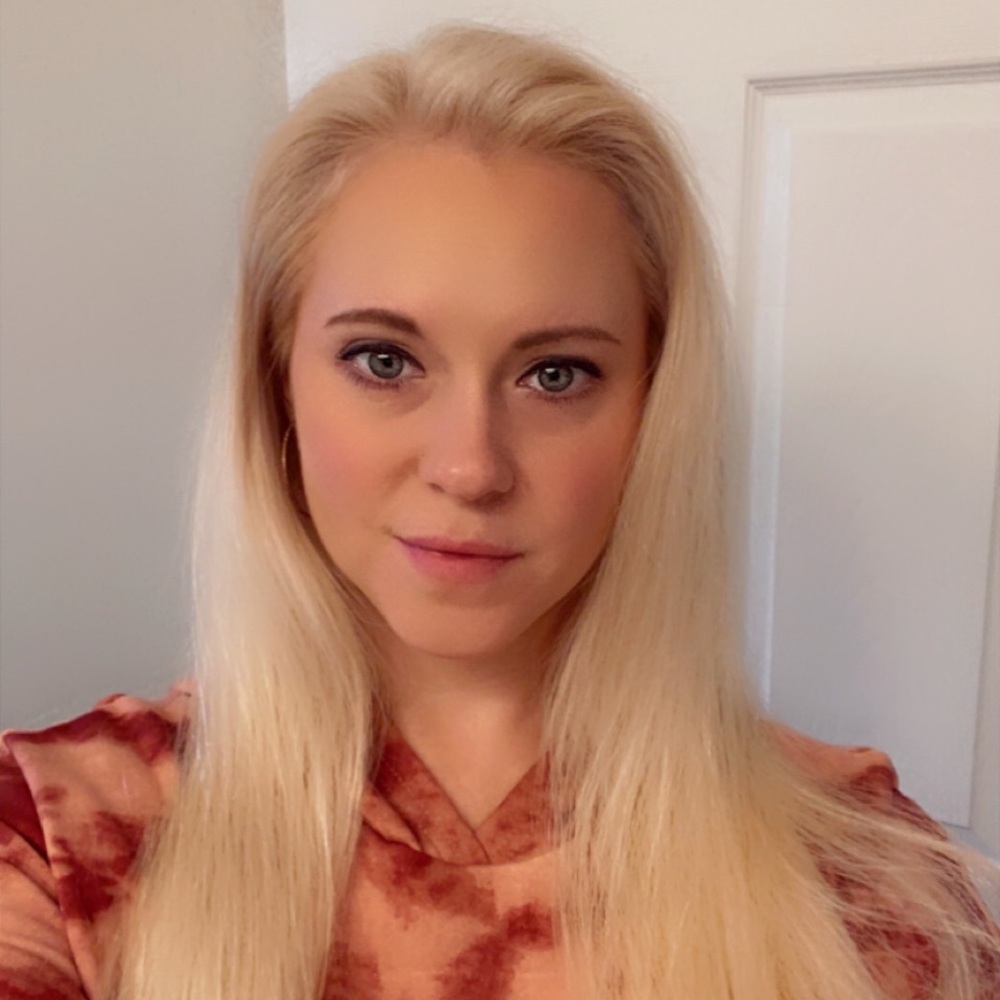 Meet your Posher, Katie